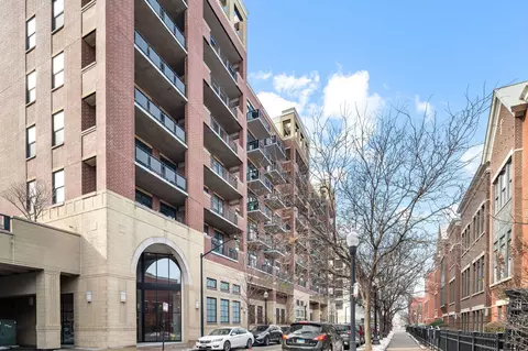 833 W 15th Pl #508, Chicago, IL 60608