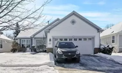 13125 Illinois Dr, Huntley, IL 60142