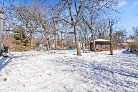 Exterior - 3907 Custer Ave, Lyons, IL 60534 photo 4 of 5