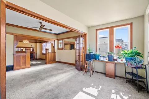 Living - 3907 Custer Ave, Lyons, IL 60534 photo 1 of 3