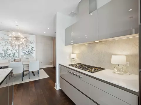 363 E Wacker Dr #2203, Chicago, IL 60601 photo 5