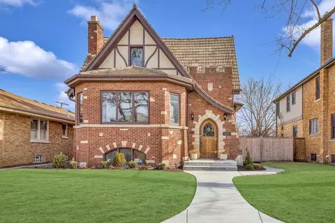 1230 Fair Oaks Ave, Oak Park, IL 60302