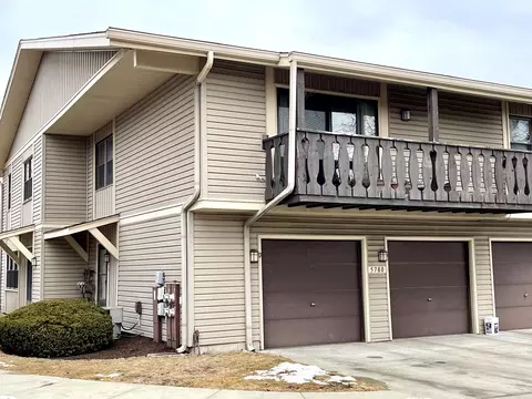 5780 Madrid Ct #D, Hanover Park, IL 60133