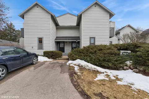 759 Drury Ct #759, Gurnee, IL 60031