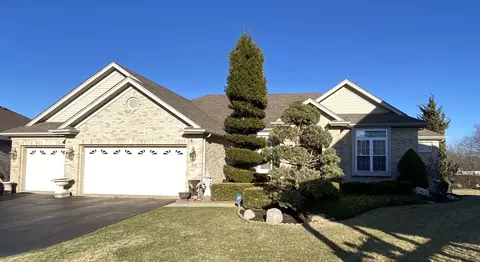 315 Prairie Ridge Dr, Winthrop Harbor, IL 60096