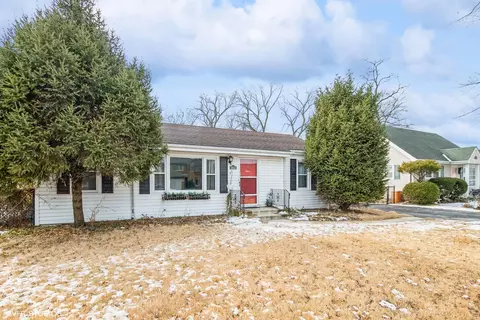 5833 W 90th St, Oak Lawn, IL 60453