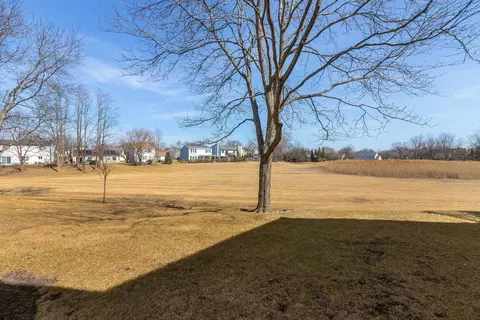Exterior - 4875 Turnberry Dr, Hoffman Estates, IL 60010 photo 5 of 5