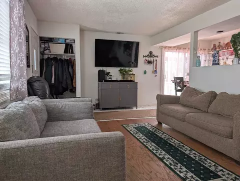 Living - 1224 Nova Ct, Wheeling, IL 60090 photo 1 of 1