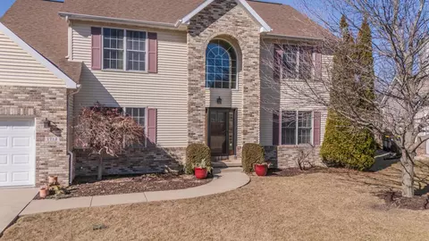 Exterior - 1713 Blue Spruce Ct, Normal, IL 61761 photo 2 of 11