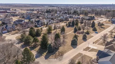 View/Area - 1713 Blue Spruce Ct, Normal, IL 61761 photo 8 of 9