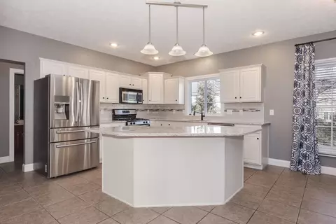 Kitchen - 1713 Blue Spruce Ct, Normal, IL 61761 photo 3 of 4
