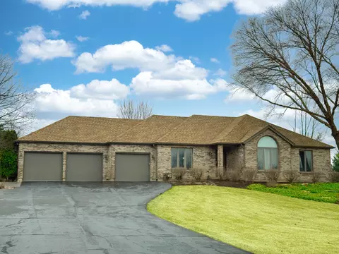 14 N857 Timber Ridge Dr, Elgin, IL 60124