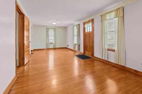 400 W Metzen St, Harvard, IL 60033 photo 3