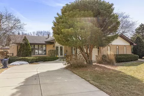 12311 Forestview Dr, Orland Park, IL 60467