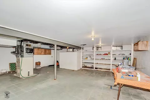 627 E 12th St, Lockport, IL 60441 photo 17