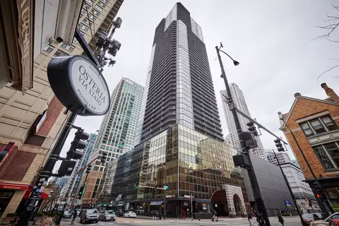 10 E Ontario St #2912, Chicago, IL 60611