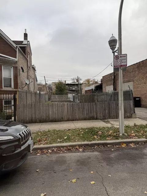 1309 N Avers Ave, Chicago, IL 60651