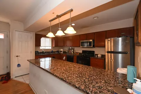 Kitchen - 32 1st St, Wheeling, IL 60090 photo 2 of 2