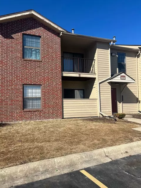 2020 N Rand Rd #109, Palatine, IL 60074