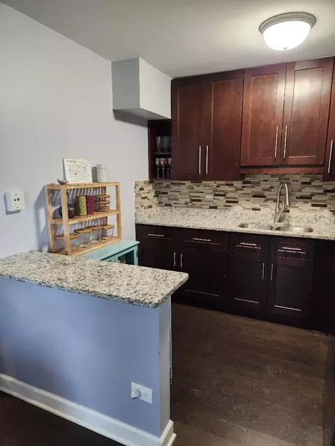 2300 Algonquin Rd #3, Rolling Meadows, IL 60008 photo 4