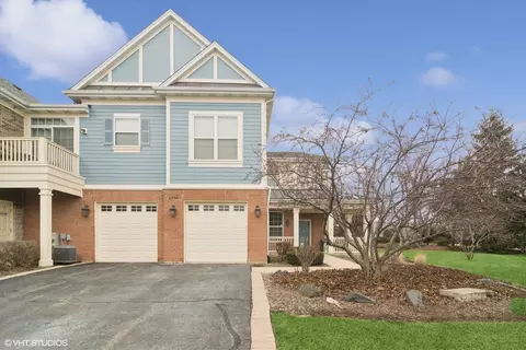 1396 Scarboro Rd #1201, Schaumburg, IL 60193