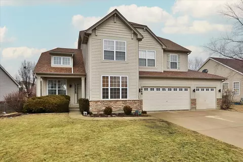 1868 W Broadsmore Ln, Round Lake, IL 60073