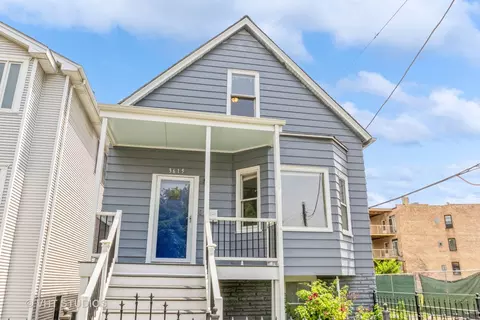 3615 N Ravenswood Ave, Chicago, IL 60613