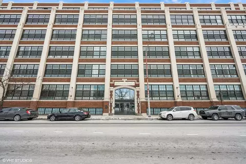 3963 W Belmont Ave #417, Chicago, IL 60618