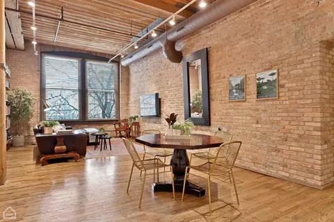 Dining - 1327 W Washington Blvd #2F, Chicago, IL 60607 photo 1 of 4
