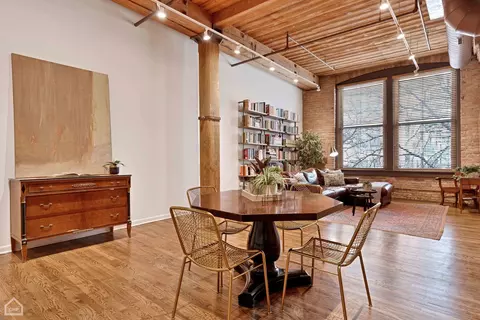 Dining - 1327 W Washington Blvd #2F, Chicago, IL 60607 photo 2 of 4