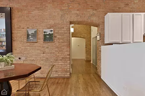Entry Way - 1327 W Washington Blvd #2F, Chicago, IL 60607 photo 1 of 3