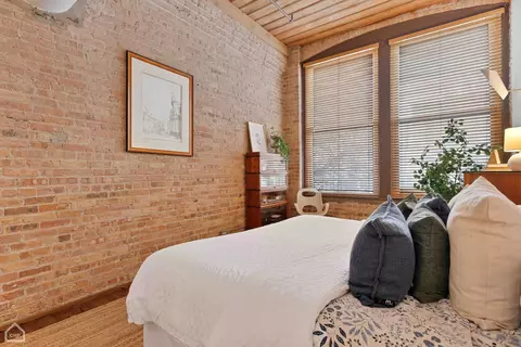 Bedroom - 1327 W Washington Blvd #2F, Chicago, IL 60607 photo 2 of 5