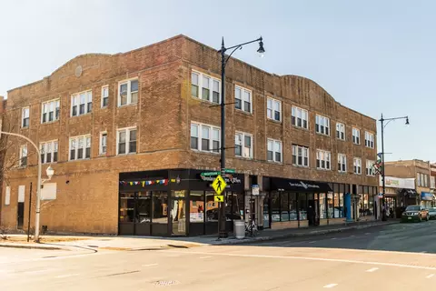 2709 W Lawrence Ave #3, Chicago, IL 60625