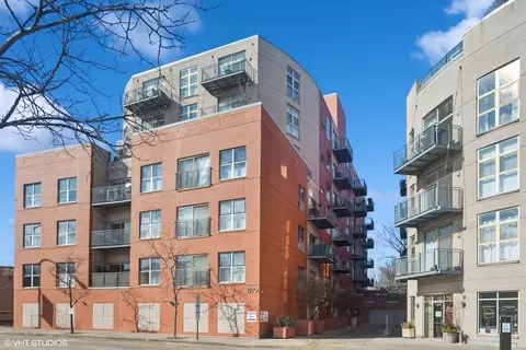 1222 Chicago Ave #604, Evanston, IL 60202