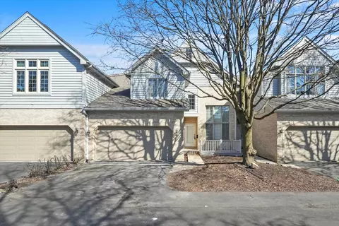 26 Lake Katherine Way, Palos Heights, IL 60463