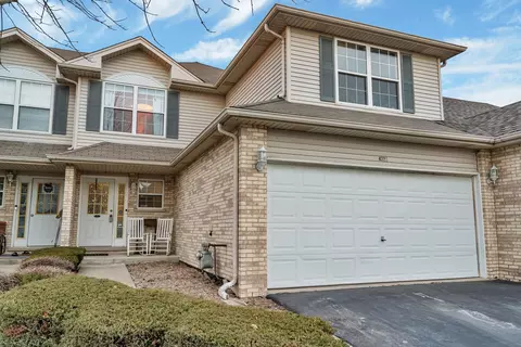 4723 Baccarrat Ct, Joliet, IL 60431