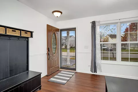 Entry Way - 305 Switchgrass Dr, Minooka, IL 60447 photo 1 of 1