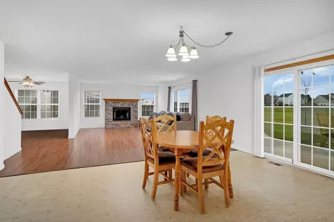 Dining - 305 Switchgrass Dr, Minooka, IL 60447 photo 1 of 1
