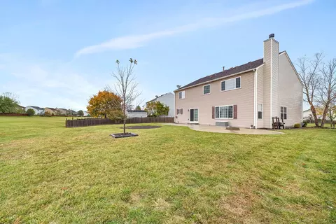 Exterior - 305 Switchgrass Dr, Minooka, IL 60447 photo 6 of 7