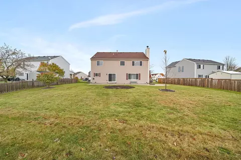 Exterior - 305 Switchgrass Dr, Minooka, IL 60447 photo 5 of 7