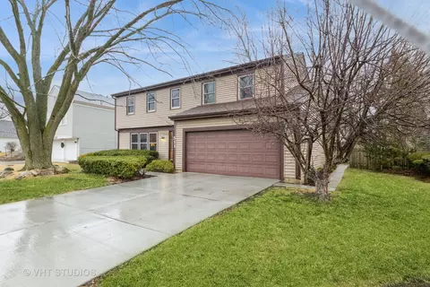 511 N Walnut Ln, Schaumburg, IL 60194