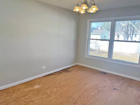 Other - 654 Longview Dr, Antioch, IL 60002 photo 1 of 10