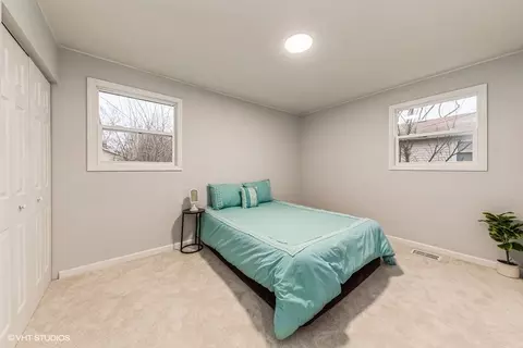3711 Wren Ln, Rolling Meadows, IL 60008 photo 13