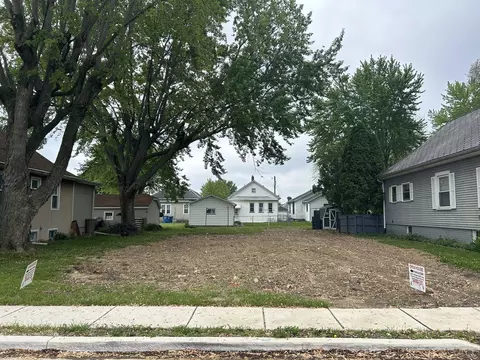 616 12th St, Peru, IL 61354 photo 8