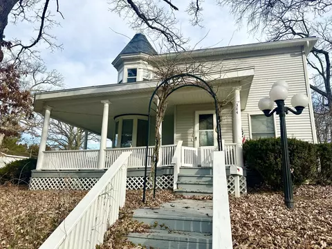 344 Schumacher St, Marseilles, IL 61341