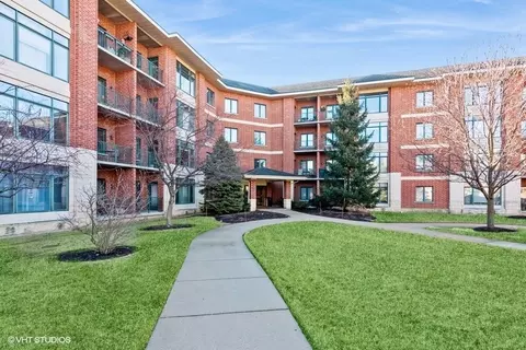 855 E 22nd St #108, Lombard, IL 60148