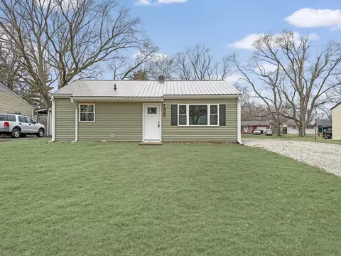 705 Illinois Dr, Rantoul, IL 61866