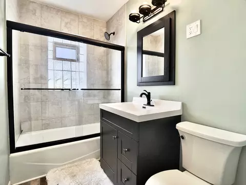 Bath - 460 S Cherry St, Itasca, IL 60143 photo 1 of 1