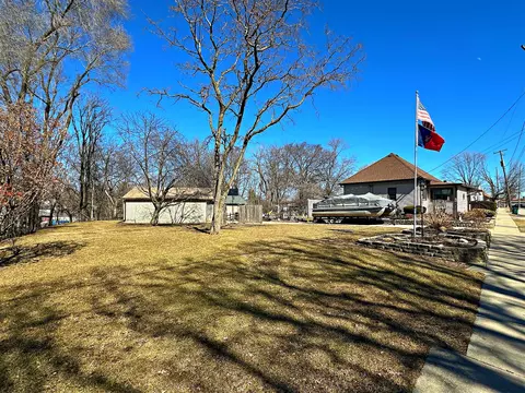 608 E Bronson St, Streator, IL 61364 photo 36