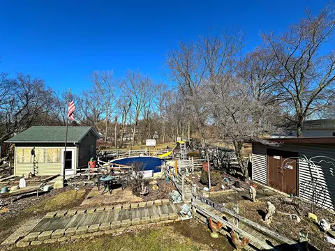 608 E Bronson St, Streator, IL 61364 photo 24